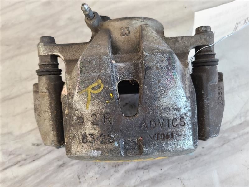 Passenger Right Caliper Front 10.8" Rotor Fits 06-18 RAV4 530509