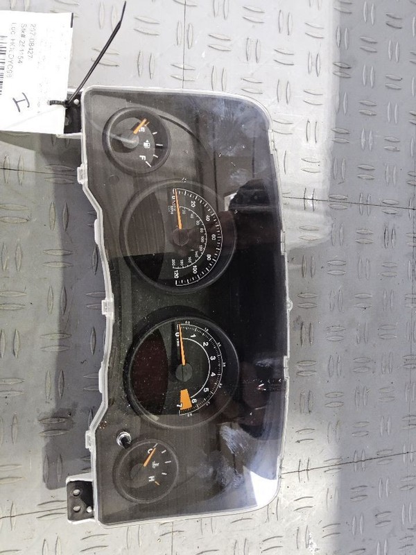 Speedometer Classic Style Vertical Rear Door Handle Fits 15-17 COMPASS 3555527