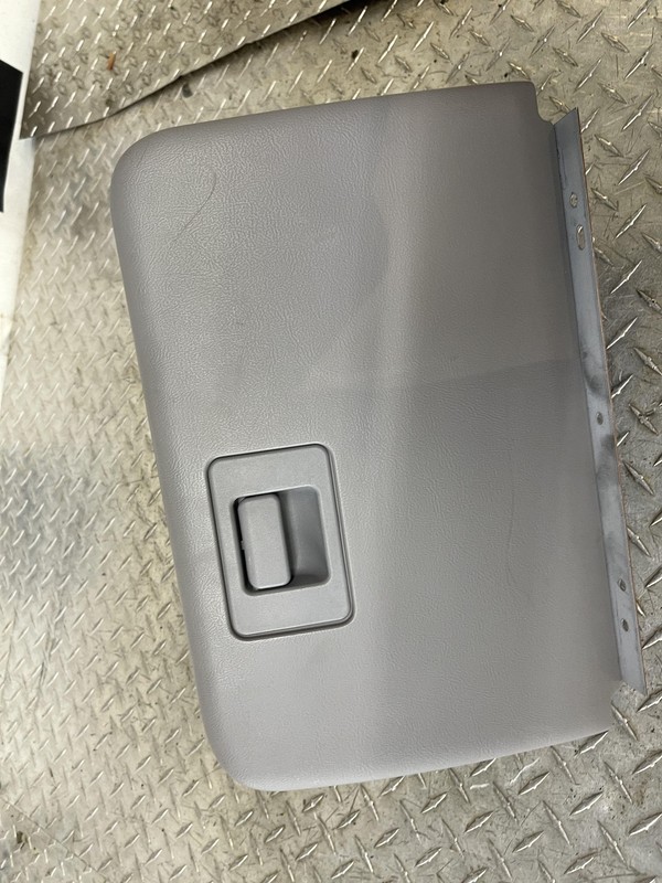 1998-2000 Ford Ranger Glove Box Assembly Tested Oem