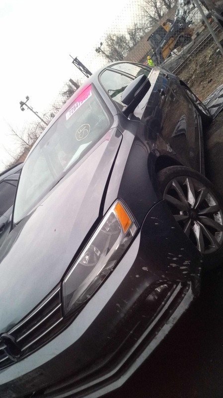 Used Rack and Pinion Assembly fits: 2015 Volkswagen Jetta Power Rack and Pinion