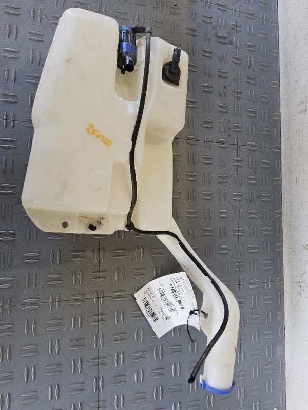 Wash Reservoir Fits 17-20 FUSION 3503848