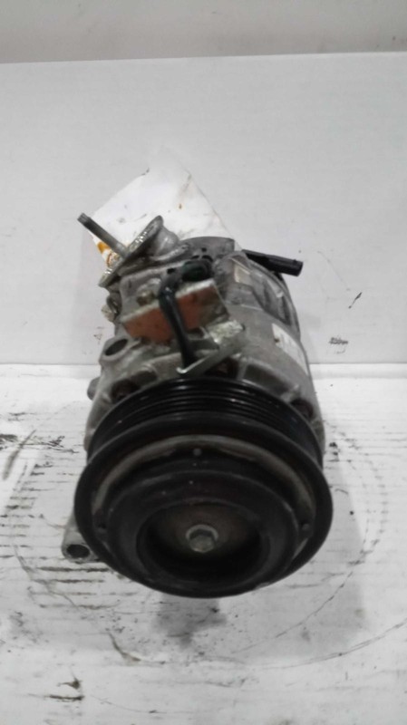 2021 Chevrolet Traverse A/C Compressor OEM 84338709 41k Miles Black