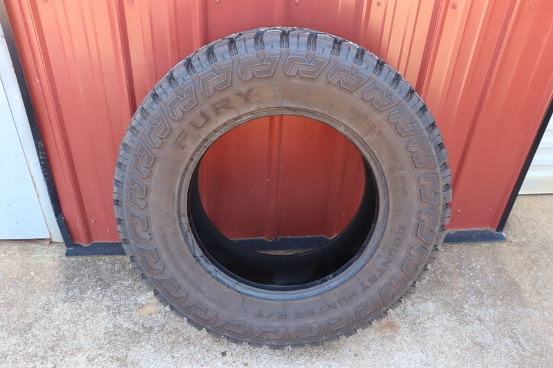 TIRE FURY COUNTRY HUNTER R/T 37X12.50 R20 LT 20" 126Q