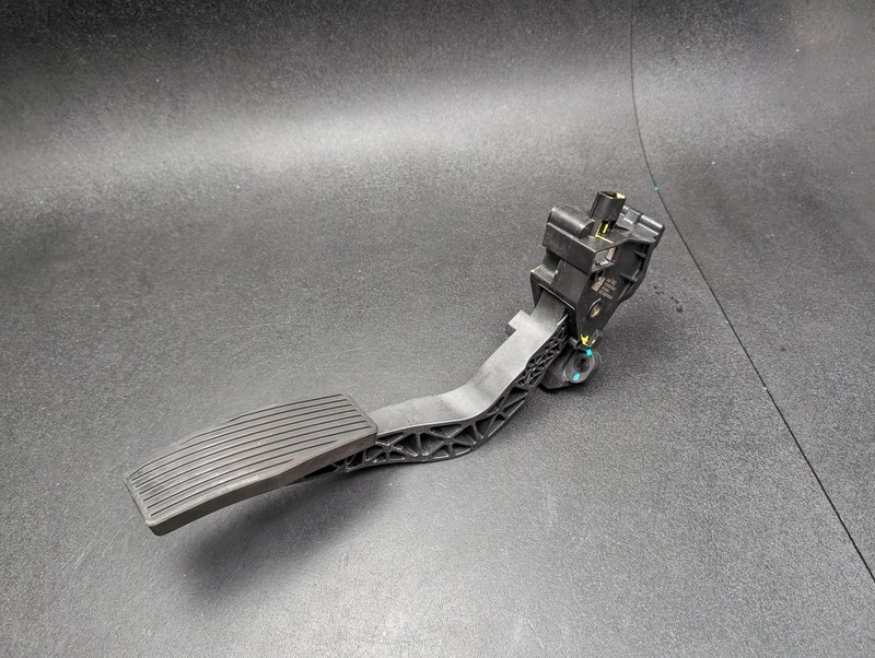Gas Accelerator Pedal 2022 Buick Envision 84967462 2021 2023