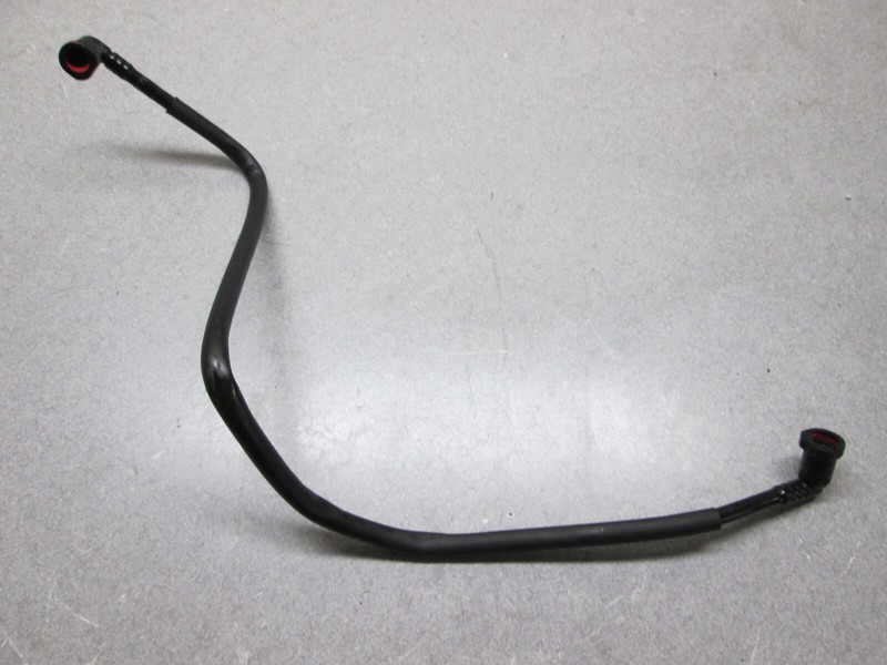 439821 0439821 OMC Evinrude Johnson Ficht 75-115 Hp Outboard Fuel Supply Tube