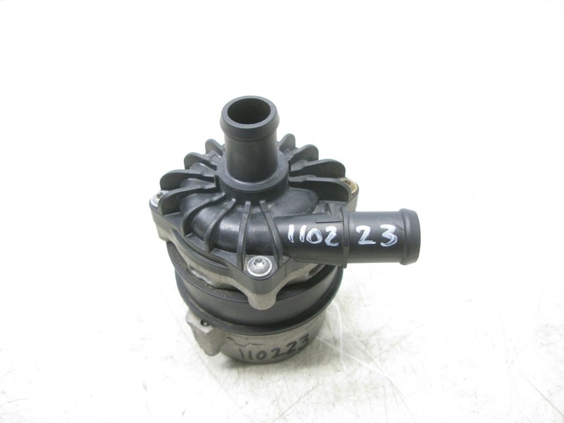 10-17 AUDI QUATTRO 8T S4 S5 A6 A7 A8 3.0 ENGINE AUXILIARY WATER PUMP OEM 110223