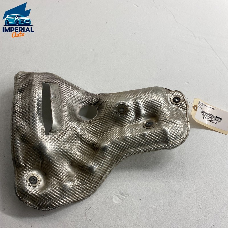 Toyota Camry XSE 2018-2023 Exhaust Manifold Upper Heat Shield Insulator Cover