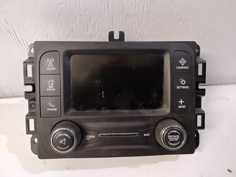2018 Jeep Cherokee Radio 5" Display Screen and Receiver w/o Satellite Radio
