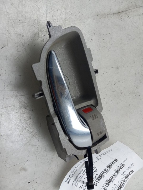 16 TOYOTA COROLLA LE FRONT PASSENGER RIGHT INTERIOR DOOR HANDLE GRY-FF20