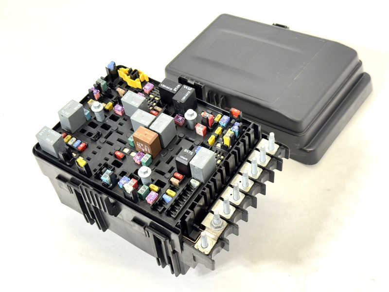 ✅ 2020-2023 RAM 1500 DIESEL 3.0L POWER DISTRIBUTION CENTER RELAY FUSE BOX OEM