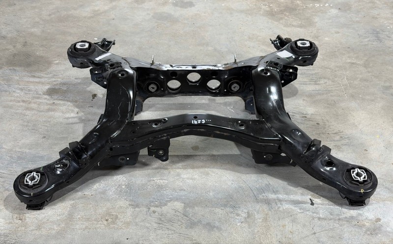 ✅ 2016-2026 DODGE DURANGO AWD REAR SUSPENSION CRADLE SUBFRAME CROSSMEMBER OEM