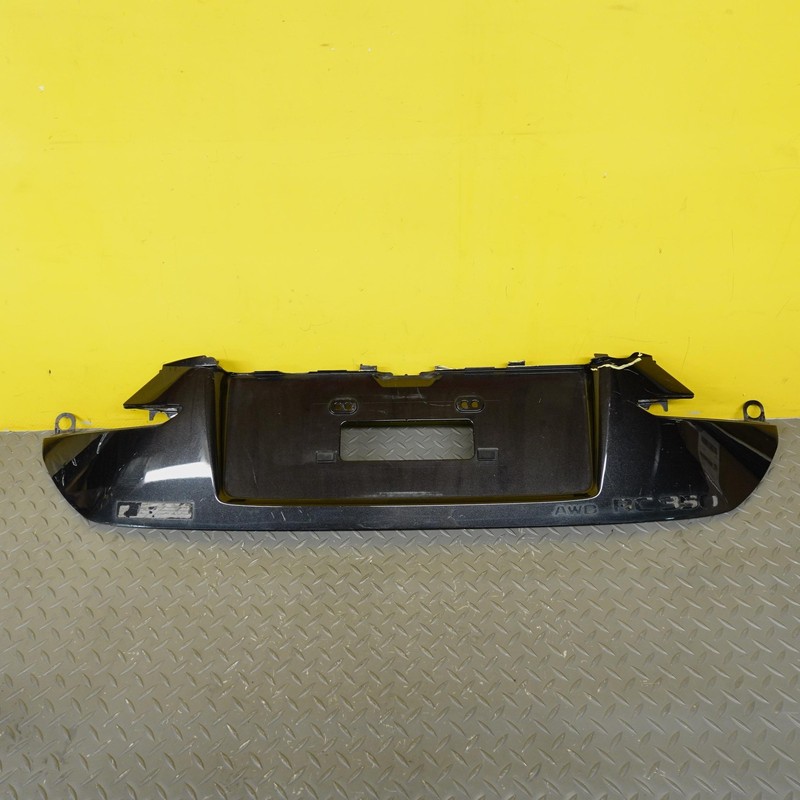 2015-2018 LEXUS RC350 TRUNK DECK LID GARNISH LICENSE MOLDING OEM 76801-24050