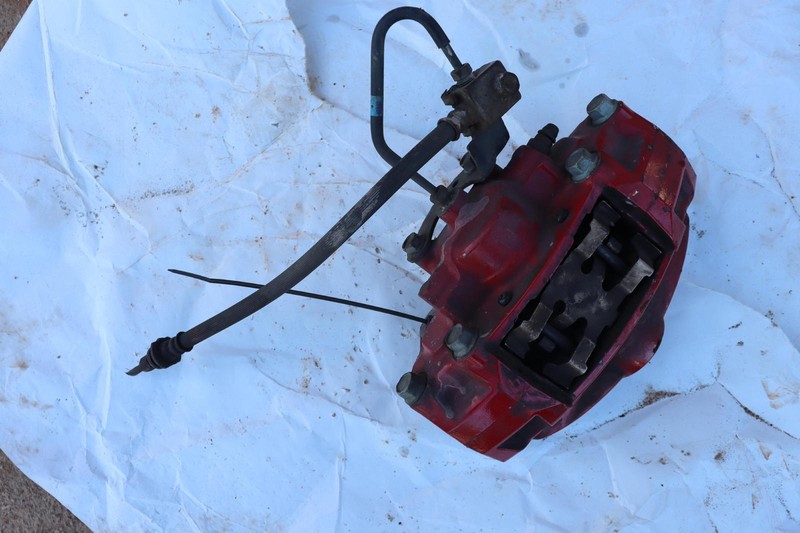 2015-2019 INFINITI Q50 REAR LEFT DRIVER SIDE BRAKE CALIPER DUAL PISTON OEM
