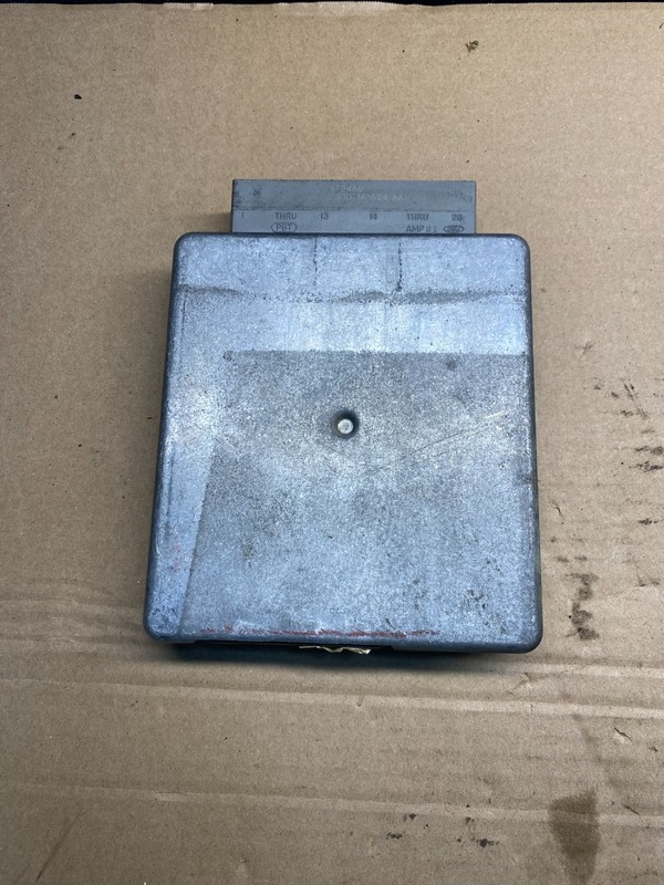 1998 Ford E-Series 5.4L Van Engine Control Module ECU f8uf-12a650-ud AE2088 DW