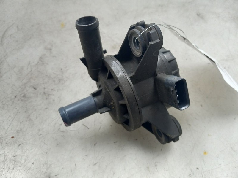 10 11 12 LEXUS RX450H INVERTER COOLER PUMP