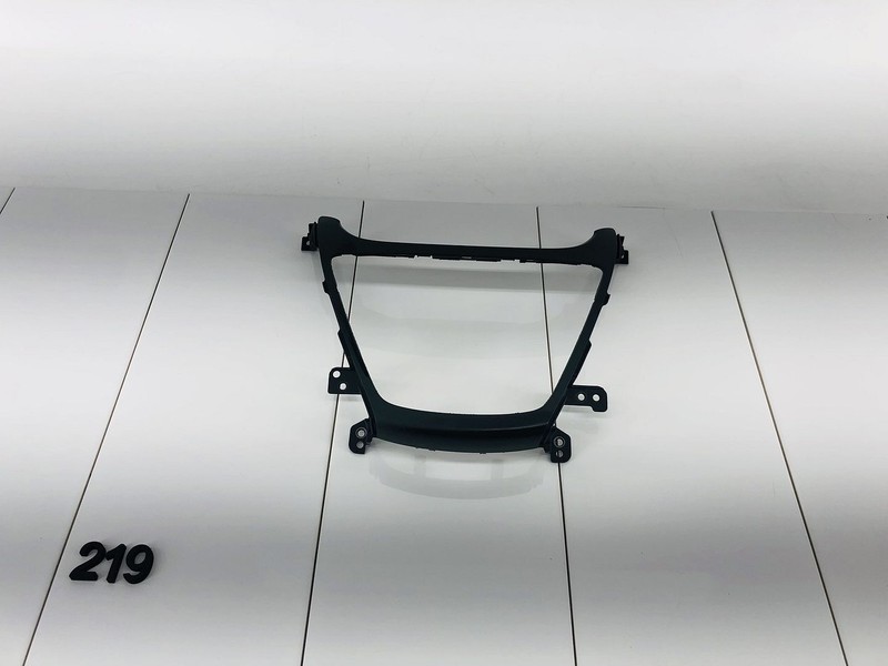 14-16 HYUNDAI ELANTRA FRONT CENTER INSTRUMENT PANEL FRAME BEZEL TRIM OEM