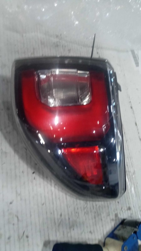 Used Right Tail Light Assembly fits: 2016 Gmc Acadia quarter panel mounted Right