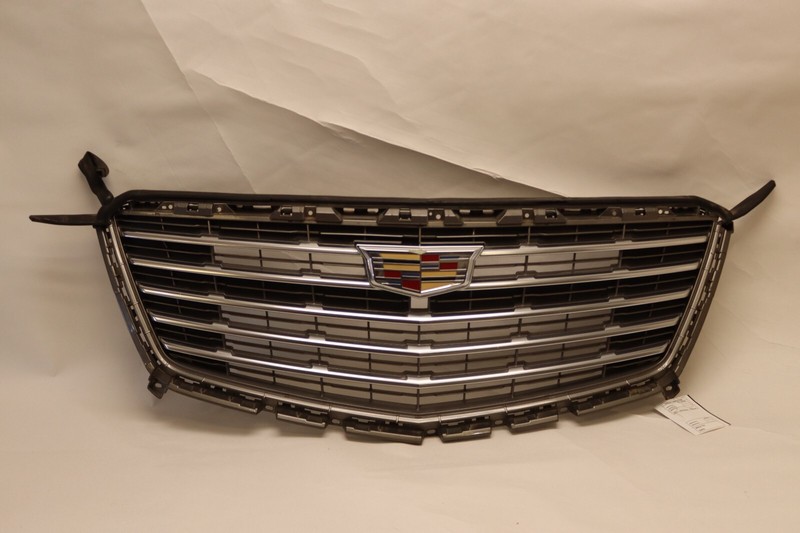2017-2019 CADILLAC XT5 PLATINUM MAIN GRILL GRILLE OEM