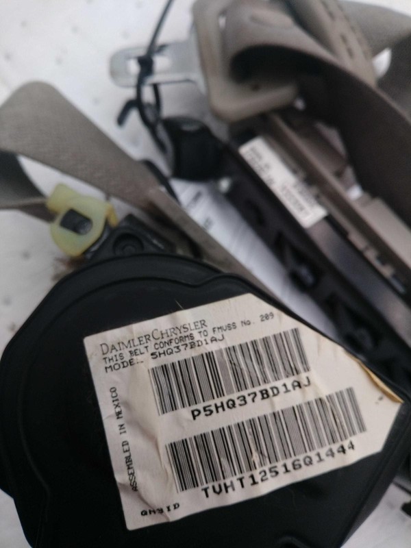 2007 Jeep Grand Cherokee Black Seat Belt OEM Driver Side 135K Miles