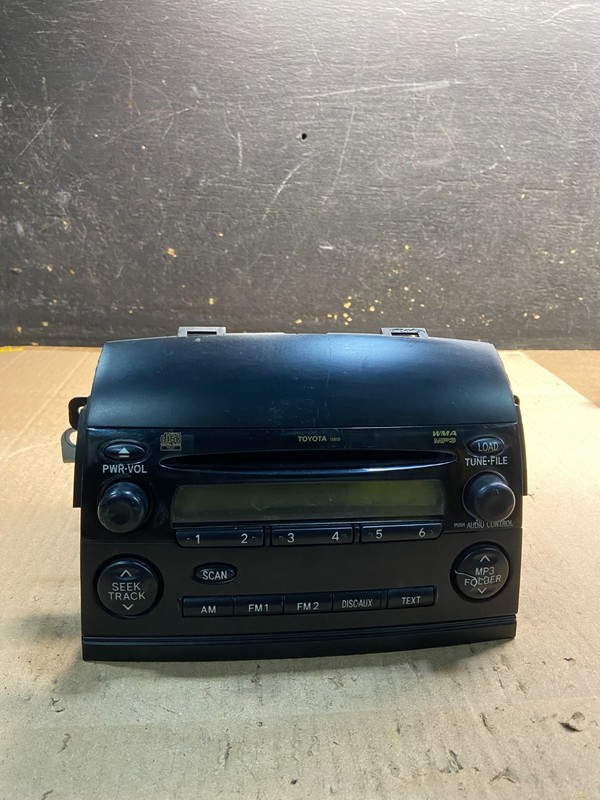 2004 to 2010 Toyota Sienna AM FM CD WMA Mp3 Radio Receiver Oem Z0590 DG