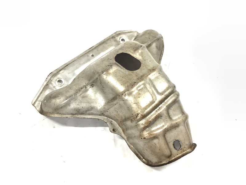 01-05 Honda Civic EX D17A2 Engine Exhaust Manifold Cover Header Heat Shield Used