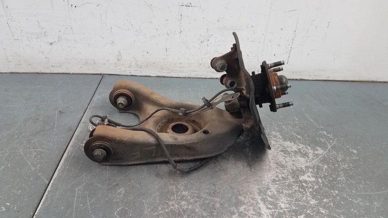 2001 Ford Mustang Cobra SVT Left Front Hub Knuckle Control Arm #6561 A9