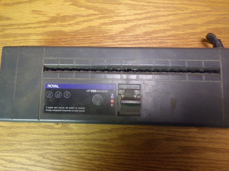 Royal MP220 120V 0.5A 97T5/10/SF Document and Ecological Shredder