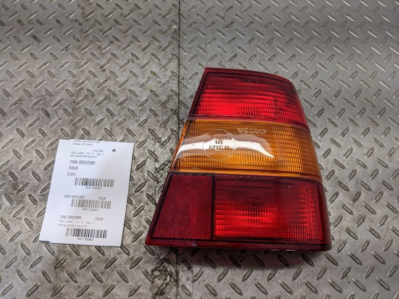 Passenger Right Tail Light Sedan Body Mounted Fits 91-95 VOLVO 940 1155907