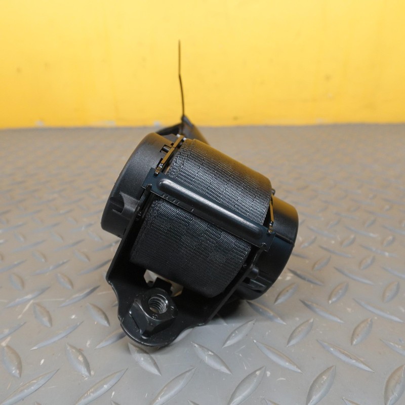 2022-2024 FORD MAVERICK REAR CENTER SEAT BELT RETRACTOR BLACK OEM NZ6BE611B64