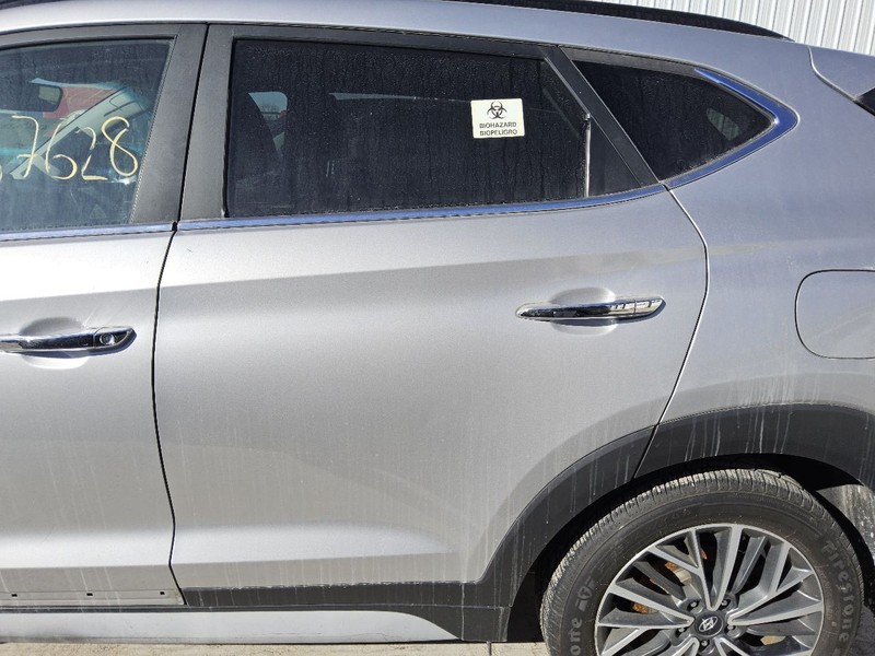 Driver Left Rear Side Door With Privacy Tint Glass Fits 16-21 TUCSON 3657870