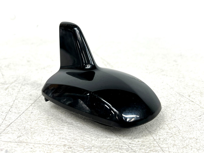 ⭐14-17 MERCEDES-BENZ S550 TOP UPPER ROOF MOUNTED SHARK FIN ANTENNA OEM LOT2707