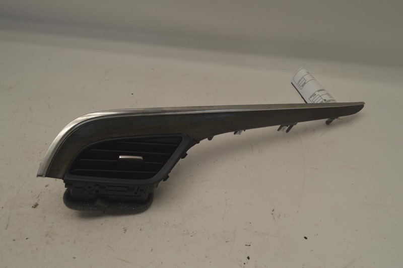 2015-2019 LINCOLN MKC DASHBOARD RIGHT PASSENGER SIDE OUTER AIR VENT TRIM OEM