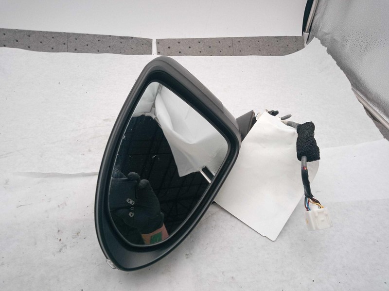Used Left Door Mirror fits: 2023 Hyundai Sonata power US built w/turn signal hea