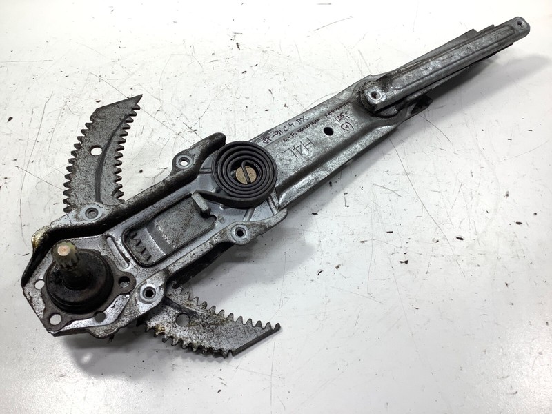 88-91 Honda Civic 4D DX Left Front Door Window Regulator 72250-SH4-003 OEM