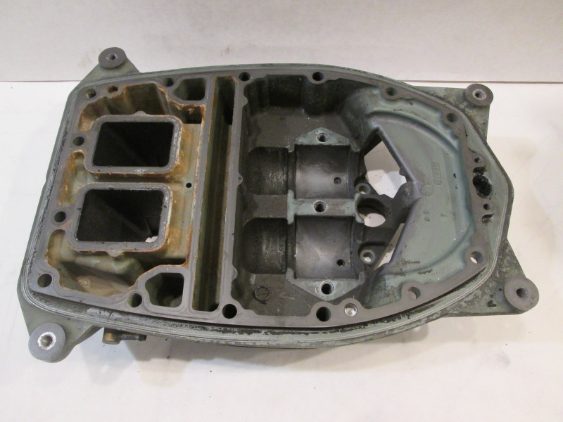 60V-41137-21-5B Yamaha VZ 200-250 Hp Outboard Exhaust Guide Plate 2008-09