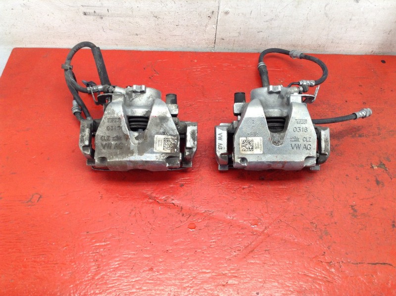 17-19 AUDI A4 FWD FRONT RIGHT / LEFT BRAKE CALIPER SET OEM