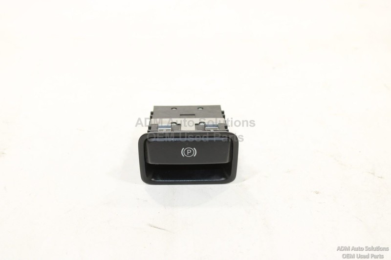 2014-2019 MERCEDES-BENZ CLA250 CLS250 AMG PARKING BRAKE SWITCH A2469050451 OEM