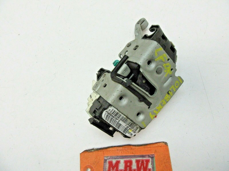DOOR LATCH LOCK DOOR PANEL LEFT FRONT DRIVER fit 08-12 JEEP LIBERTY DODGE NITRO
