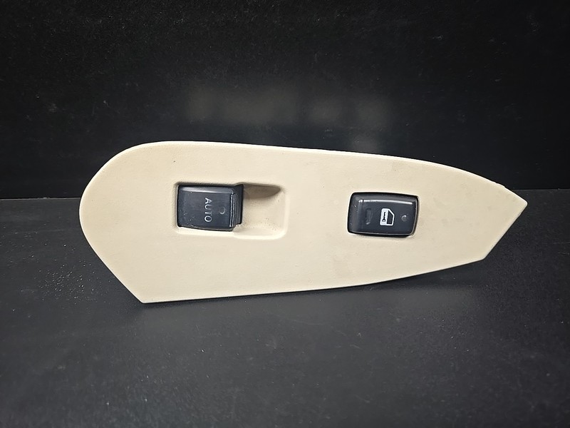 Lexus SC430, Front Right Door Window Switch, 2002-2010, 74231-24090-C0