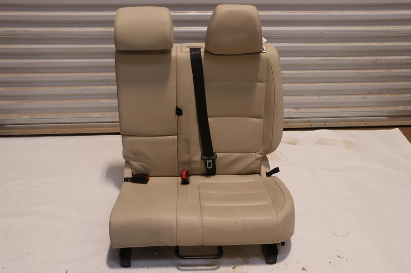 2009-2014 VOLKSWAGEN VW TIGUAN REAR 2ND ROW LEFT SIDE SEAT LEATHERETTE OEM