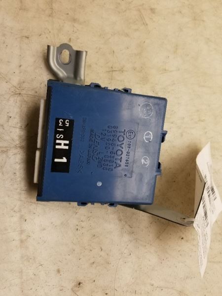 08 09 10 LEXUS IS-F HEADLAMP SWIVEL CONTROL ECM