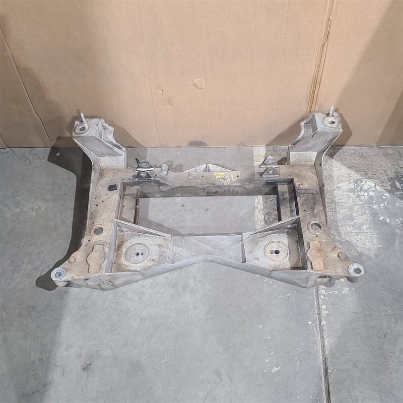 97-04 Corvette C5 Front Engine Suspension Cradle Sub Frame Aa7406