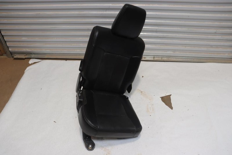 2016 FORD F250 F350 CREW CAB REAR SEAT RIGHT SIDE OEM BLACK