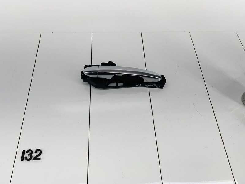 14-19 FIAT 500L FRONT RIGHT PASSENGER SIDE EXTERIOR DOOR HANDLE OEM