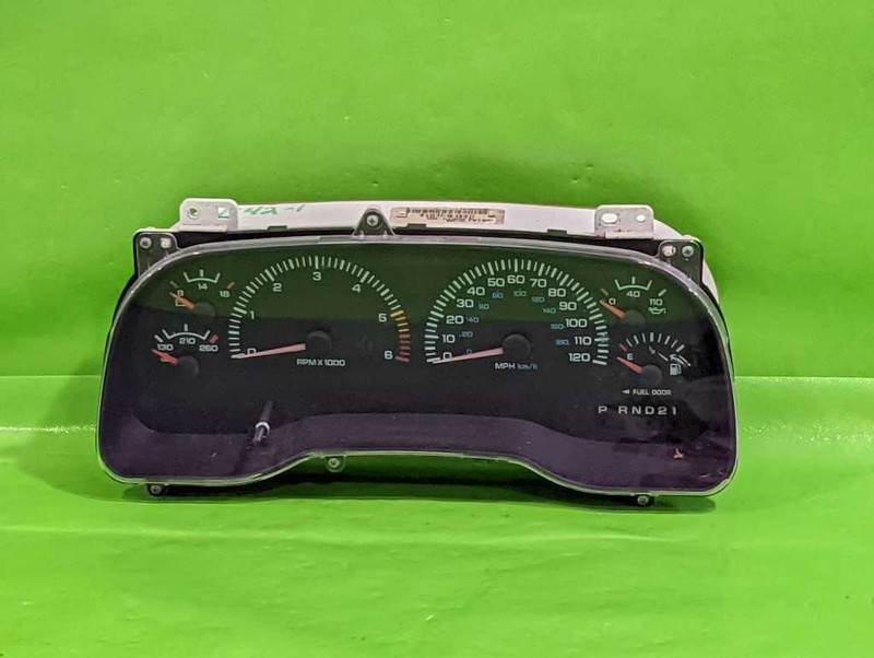 98 DURANGO SPEEDOMETER CLUSTER 131K MILES OEM 4542-1