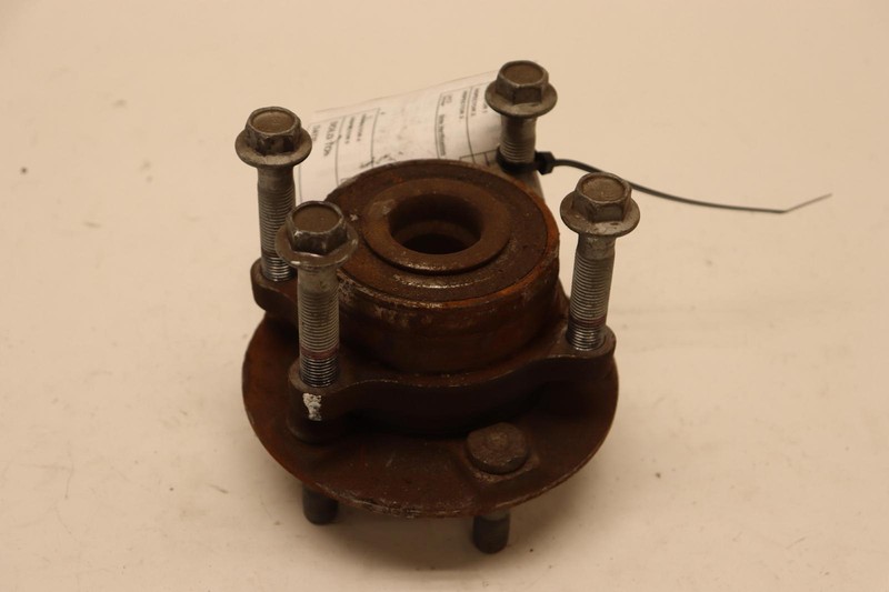 2021-2022 FORD MUSTANG FRONT RIGHT PASSENGER SIDE WHEEL HUB BEARING OEM