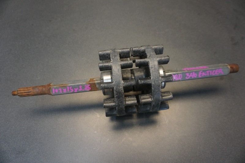 1979-1983 Yamaha OEM Driveshaft Axle Shaft w/ Sprockets Enticer 340 ET340