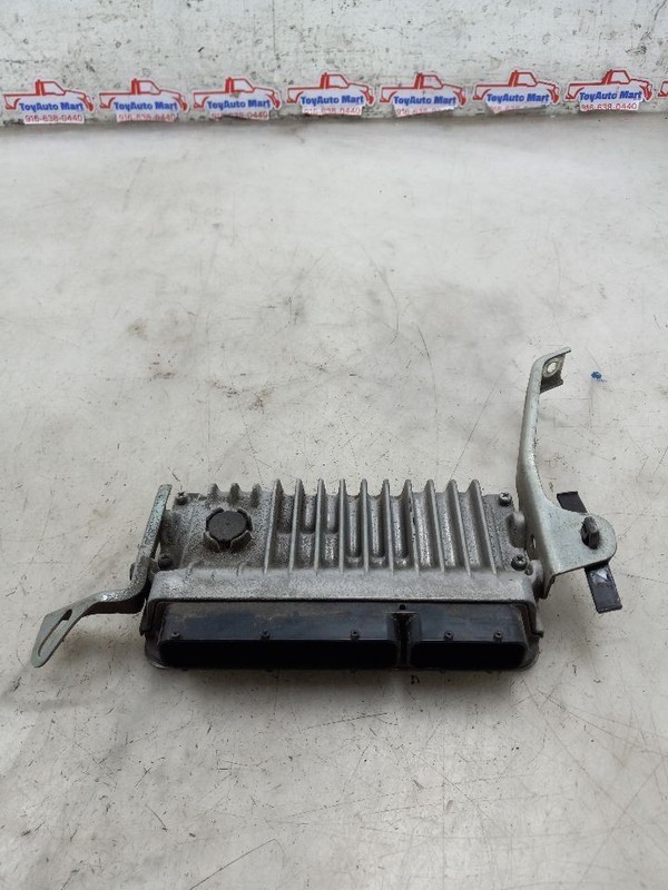 Engine ECM Electronic Control Module Fits 13-14 LEXUS ES350 581332