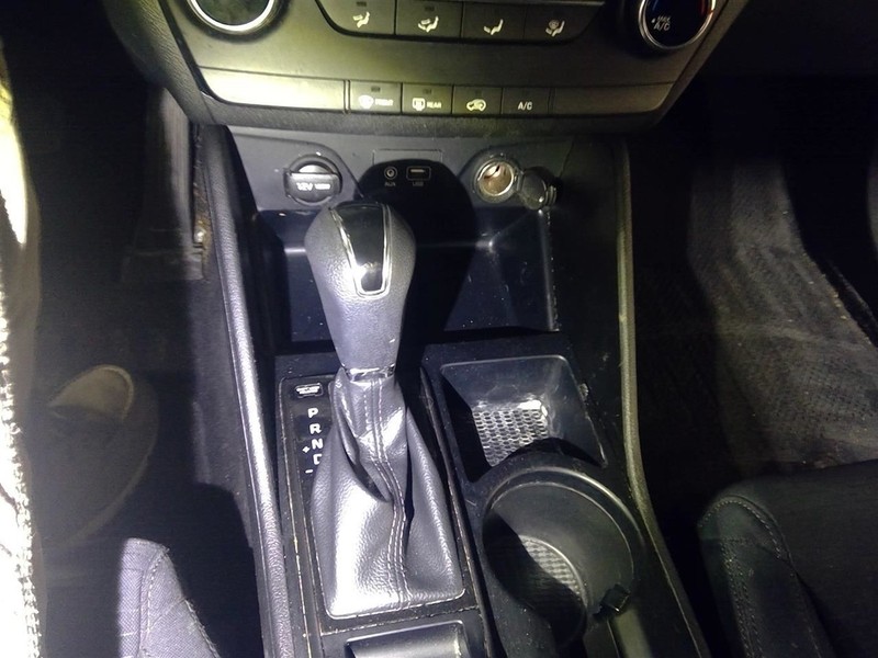 TUCSON 2019 Automatic Transmission Shifter 1741217