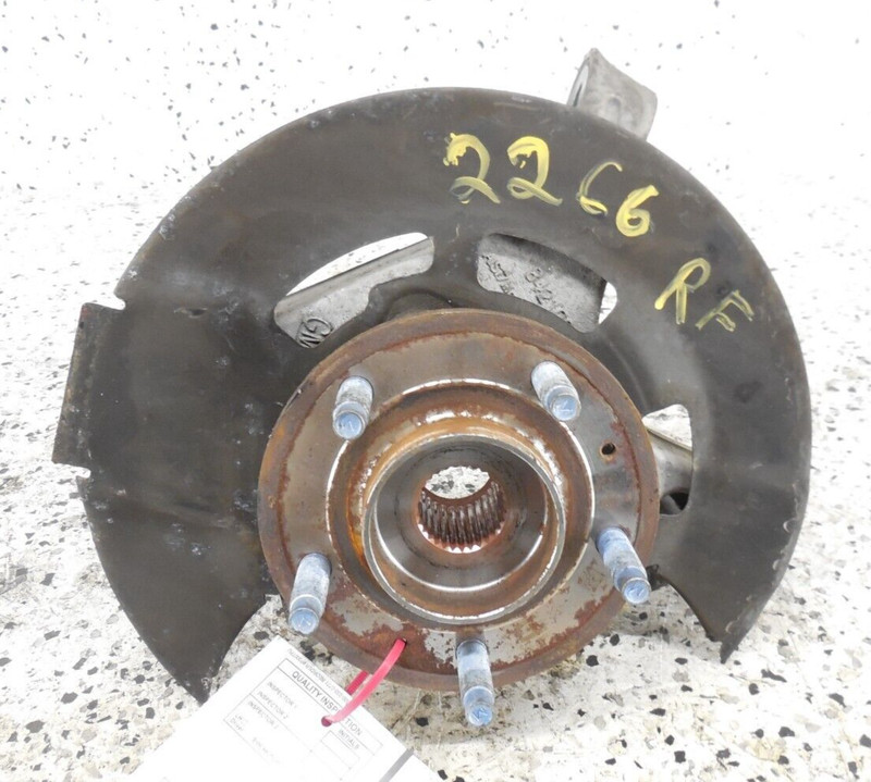 2018-2022 Chevrolet Equinox Front Spindle Knuckle Hub Passenger Right RH OEM